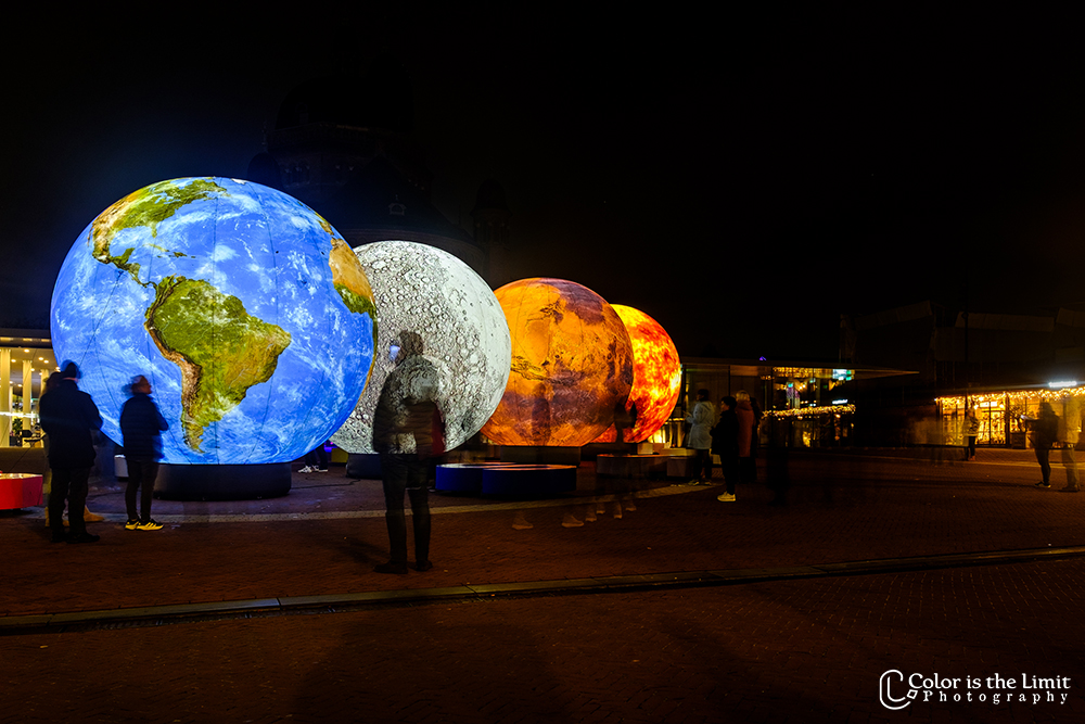 Glow Helmond