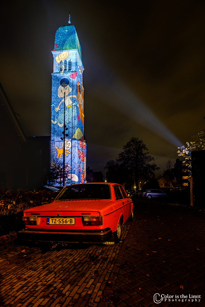 Glow Helmond